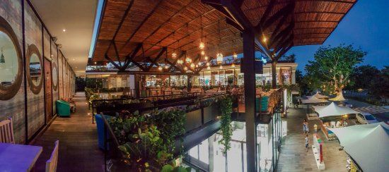 Playacar Center Shopping Mall